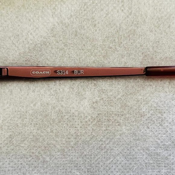 COACH Sunglasses With Case - Picture 4 of 8